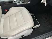 Mercedes-Benz E Class E63 V8 AMG - U7840