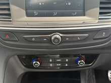 Vauxhall Insignia Turbo D BlueInjection SRi Nav - U7860