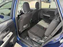 Toyota Prius Alpha S - U7867