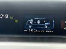 Toyota Prius Alpha S - U7867