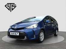 Toyota Prius Alpha S - U7867