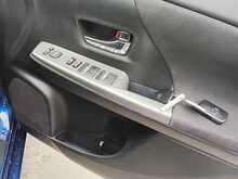 Toyota Prius Alpha S - U7867