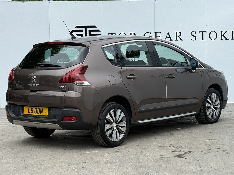 Peugeot 3008 HDi Active - U7895