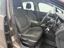Peugeot 3008 HDi Active - U7895