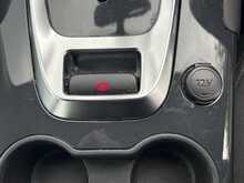 Peugeot 3008 HDi Active - U7895