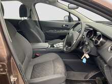 Peugeot 3008 HDi Active - U7895