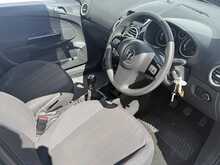 Vauxhall Corsa SXi - U7903