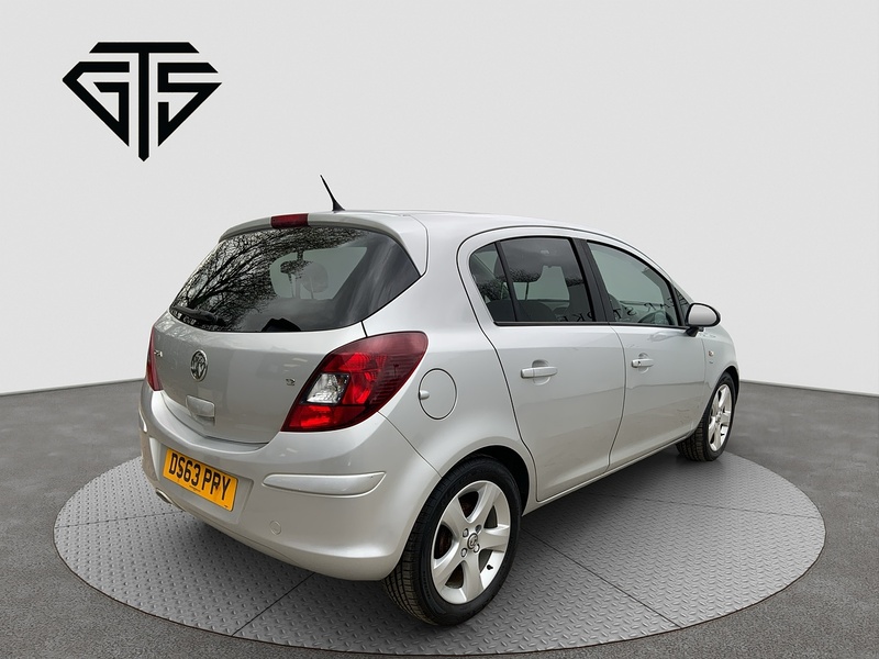 Vauxhall Corsa SXi - U7903