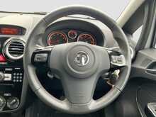 Vauxhall Corsa SXi - U7903
