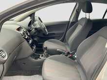 Vauxhall Corsa SXi - U7903
