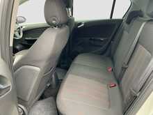 Vauxhall Corsa SXi - U7903