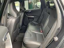 Volvo XC60 D4 R-Design Lux Nav - U7917