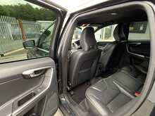 Volvo XC60 D4 R-Design Lux Nav - U7917