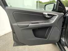 Volvo XC60 D4 R-Design Lux Nav - U7917