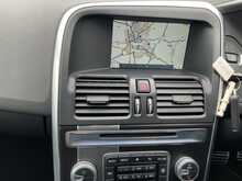 Volvo XC60 D4 R-Design Lux Nav - U7917