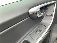 Volvo XC60 D4 R-Design Lux Nav - U7917