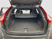 Volvo XC60 D4 R-Design Lux Nav - U7917