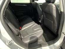 Ford Mondeo TiVCT Titanium Edition - U7921