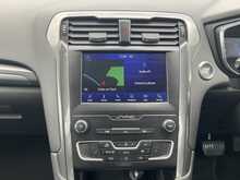 Ford Mondeo TiVCT Titanium Edition - U7921