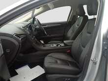 Ford Mondeo TiVCT Titanium Edition - U7921