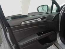 Ford Mondeo TiVCT Titanium Edition - U7921