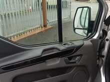 Ford Transit Custom 300 EcoBlue Limited - U7942