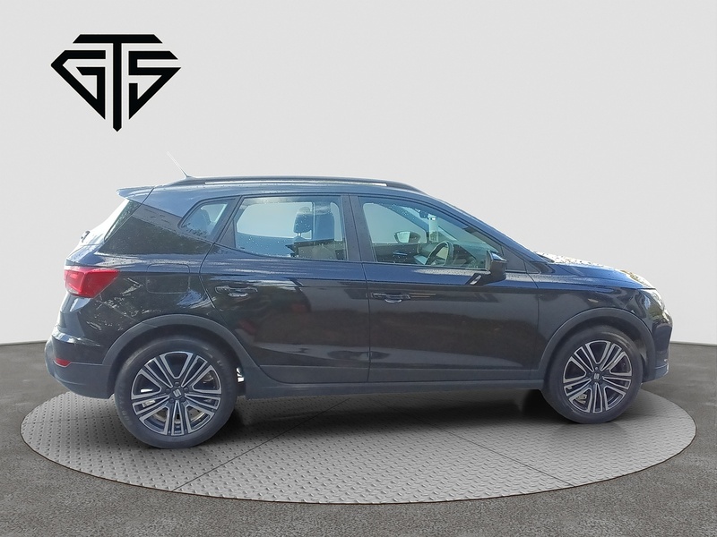 SEAT Arona TSI EVO SE Technology - U7947