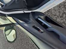 Toyota Prius E - U7956