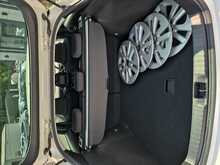 Toyota Prius E - U7956