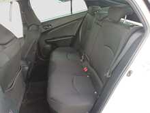 Toyota Prius S - U7965