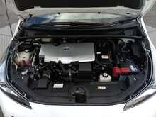 Toyota Prius S - U7965