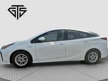 Toyota Prius S - U7966