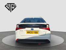 Toyota Prius S - U7966