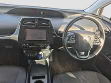 Toyota Prius S - U7966