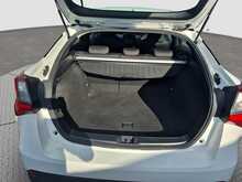 Toyota Prius S - U7966