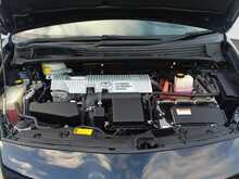 Toyota Prius S TouringSelection - U7968