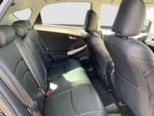 Toyota Prius S TouringSelection - U7968