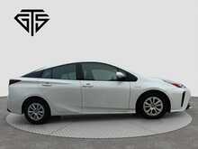 Toyota Prius S - U7974