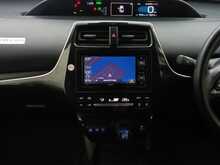 Toyota Prius S - U7974