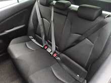 Toyota Prius S - U7974