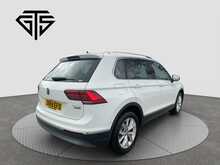 Volkswagen Tiguan TDI 4Motion HighLine 4WD - U7976
