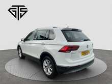 Volkswagen Tiguan TDI 4Motion HighLine 4WD - U7976