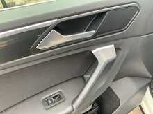 Volkswagen Tiguan TDI 4Motion HighLine 4WD - U7976