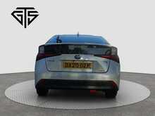 Toyota Prius S - U7978