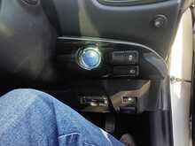 Toyota Prius S - U7978