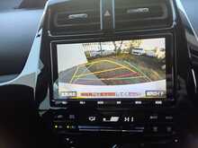 Toyota Prius S - U7978