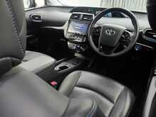 Toyota Prius S-TouringSelection - U7979