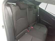 Toyota Prius S - U7980