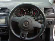 Volkswagen Golf TSI TrendLine MasterEdition BlueMotionTechnology - U7982