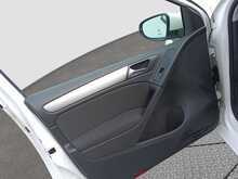 Volkswagen Golf TSI TrendLine MasterEdition BlueMotionTechnology - U7982